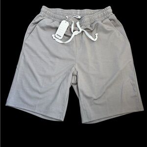 🍀Light Gray Athletic Shorts with Breathable Fabric